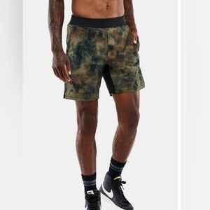 Fabletics The Franchise Short‎ Camo